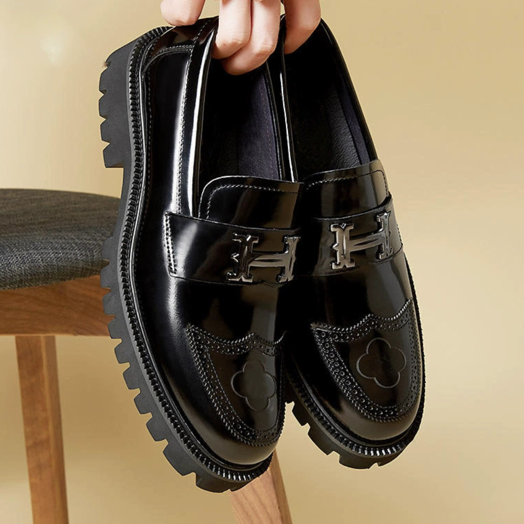 MOCASIN MONTELUNA - ELEGANCIA QUE CAMINA CONTIGO